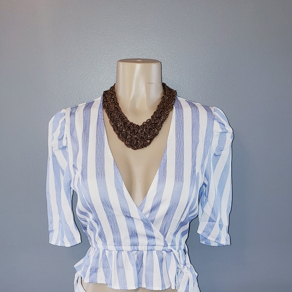 Top - Picture 1 of 2